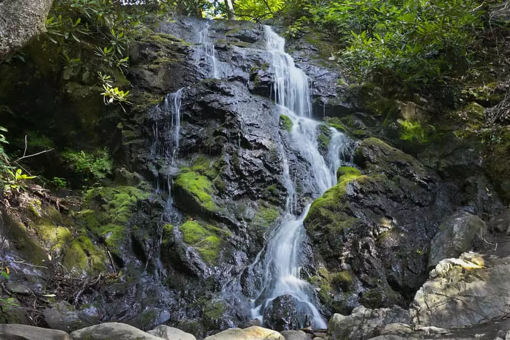 cataract falls in the smoky mountains