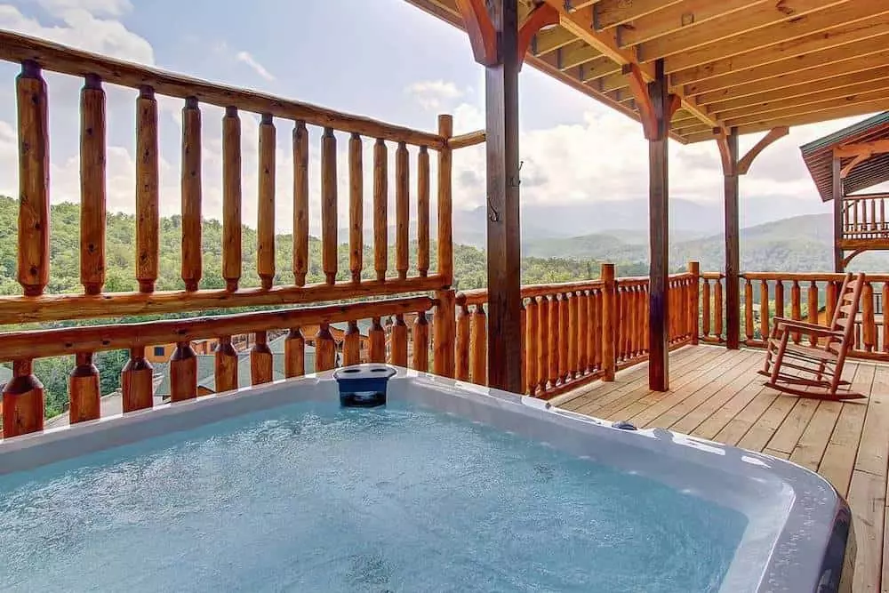 mountain lookout hot tub