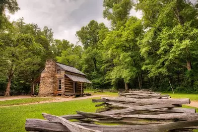 john oliver cabin in cades cove