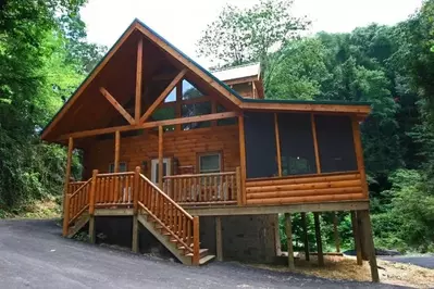 A Players Paradise cabin located between Gatlinburg and Pigeon Forge.