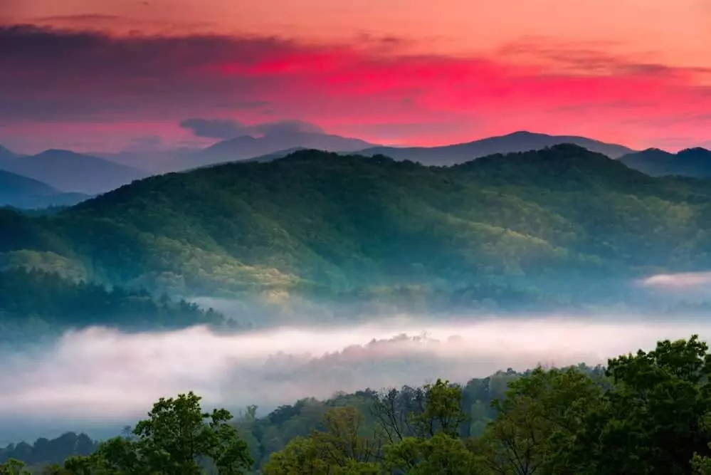 Beautiful sunrise photo of the Smoky Mountains.