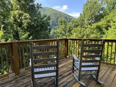 mountain paradise cabin deck with a view