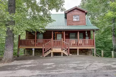 2 bedroom cabin in Sevierville