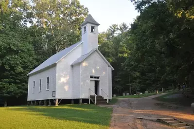 missionary baptist church cades cove