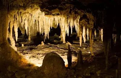 cave in the smoky mountains