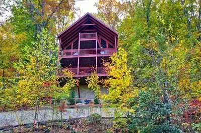 The Top Notch cabin near Pigeon Forge.