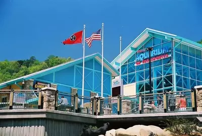 Photograph of the exterior of Ripley's Aquarium of the Smokies in downtown Gatlinburg.