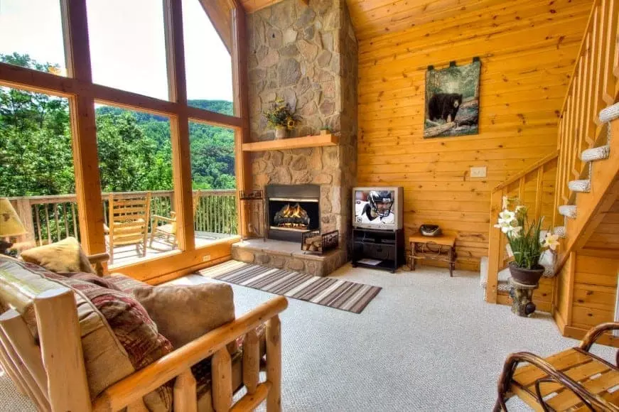 The excellent living room in the Mountain Paradise cabin in Gatlinburg.