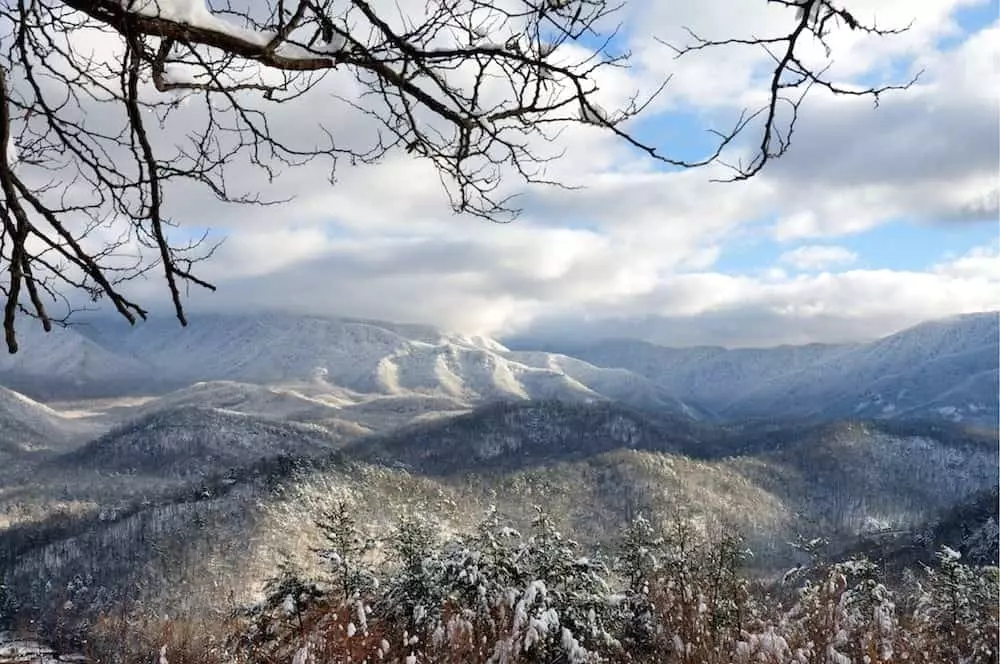 The snow covered mountains in Gatlinburg.