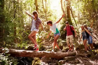 group hiking in the Smoky Mountains