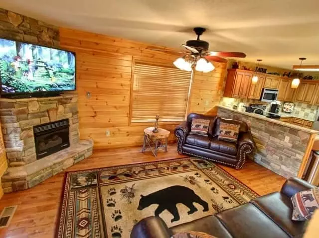 2nd To None one bedroom cabin in Gatlinburg