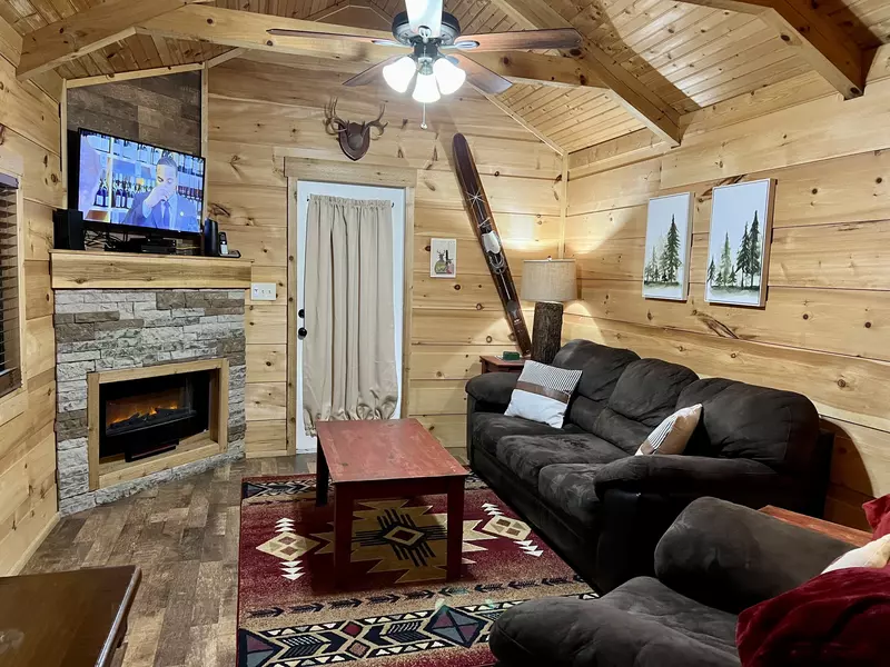 COZY TIME CABIN