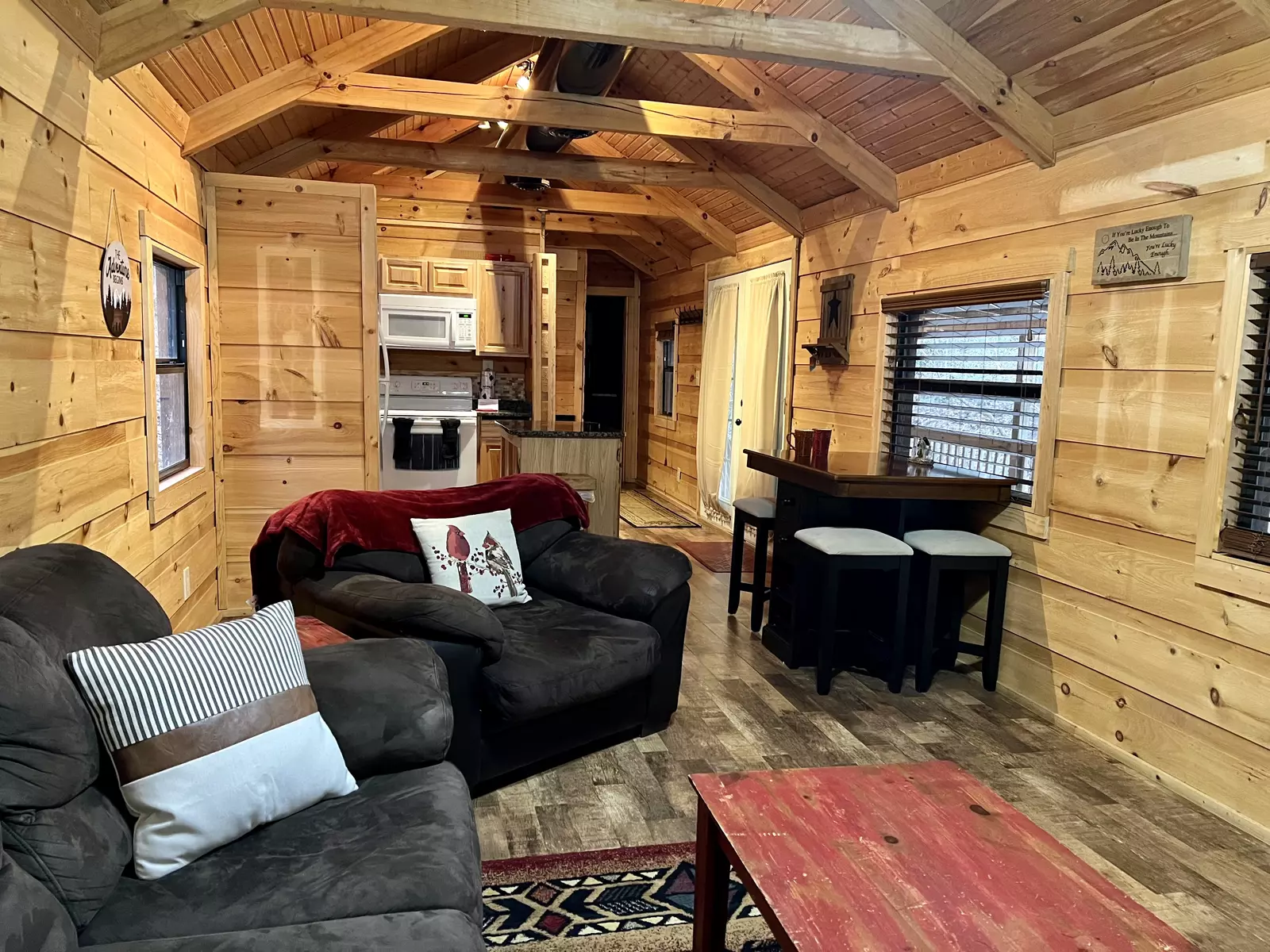 COZY TIME CABIN