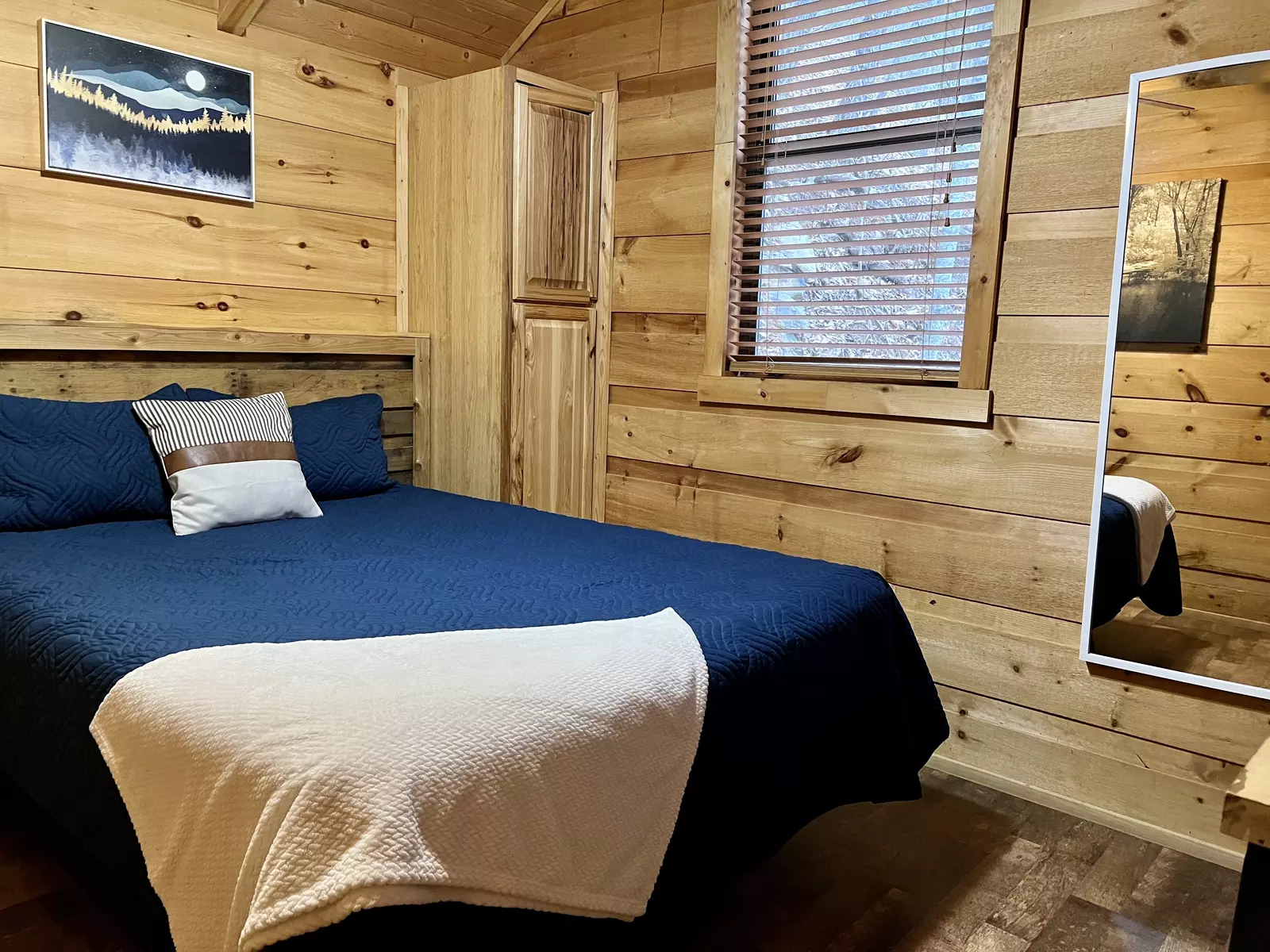 COZY TIME CABIN