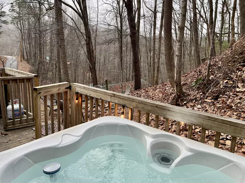 COZY TIME CABIN