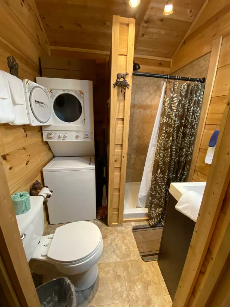 COZY TIME CABIN