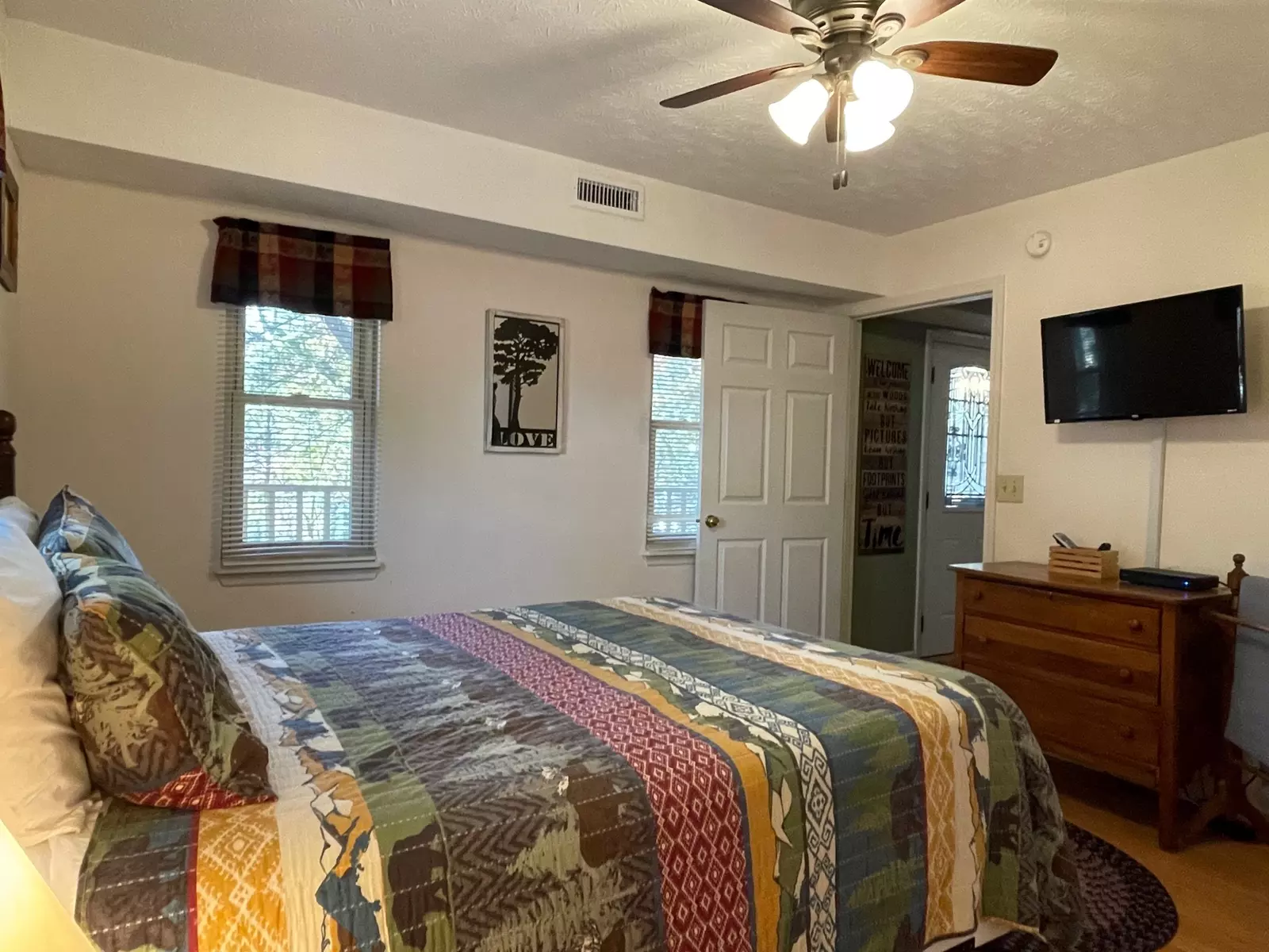 EVERGREEN LODGE