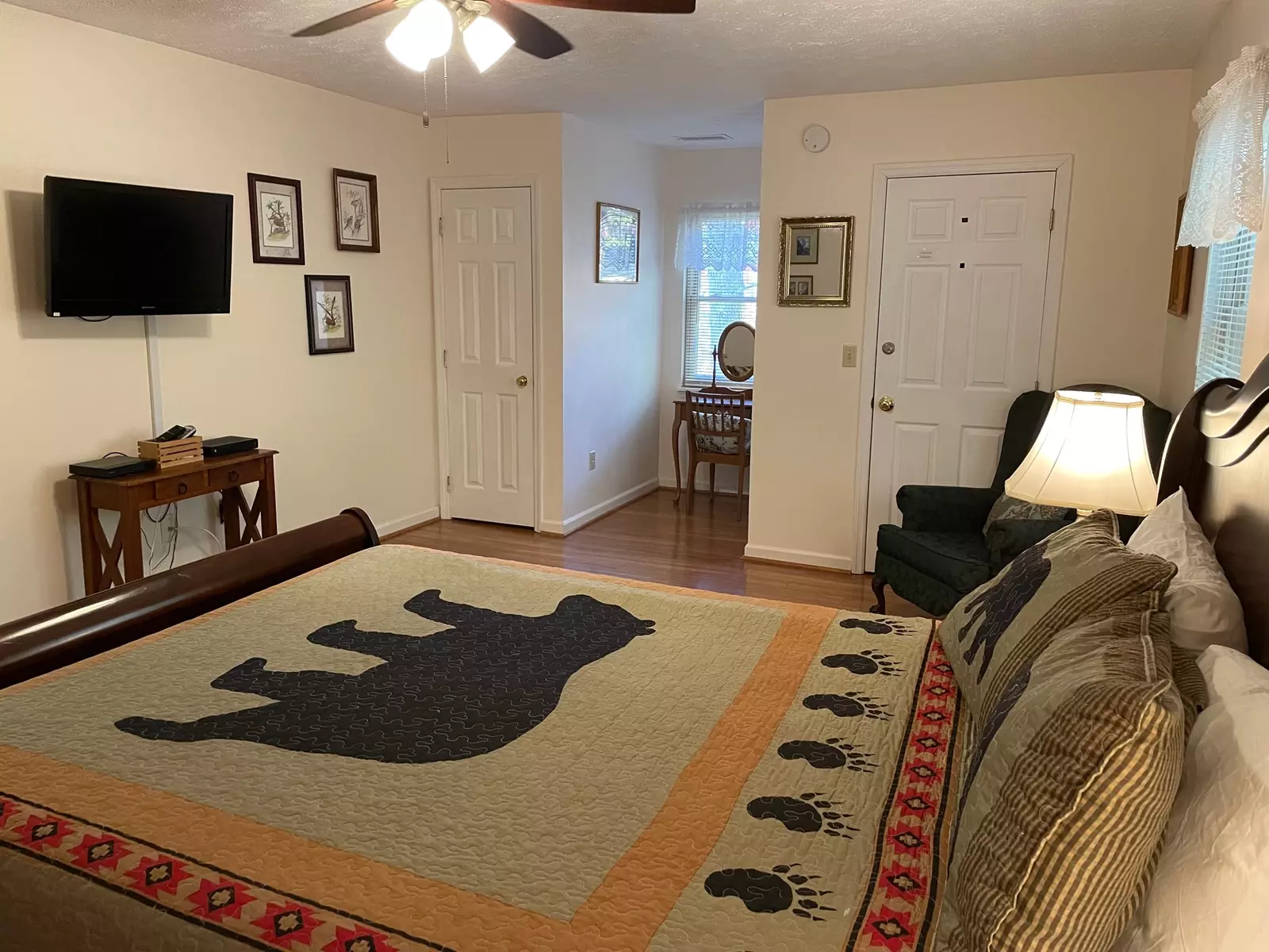 EVERGREEN LODGE