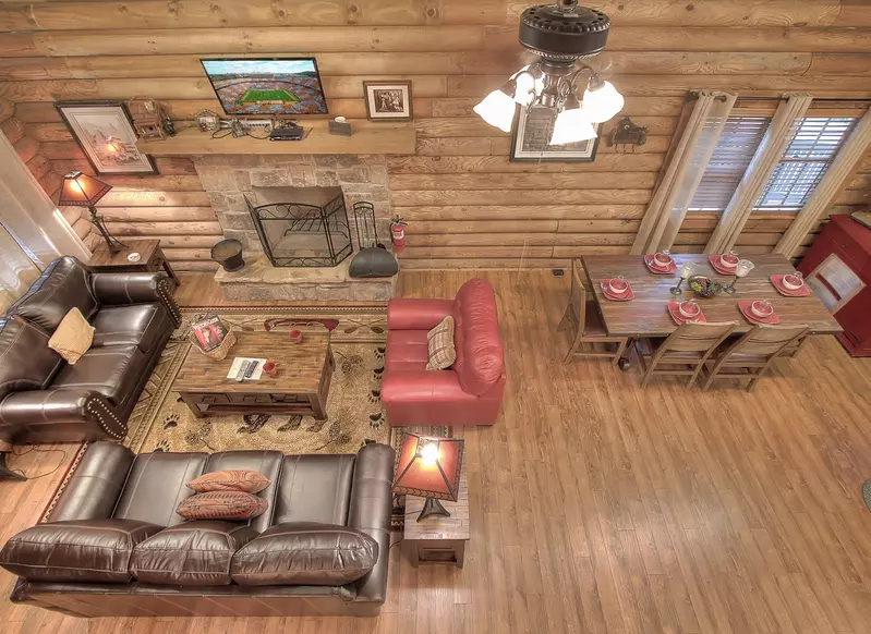 MAIN LEVEL