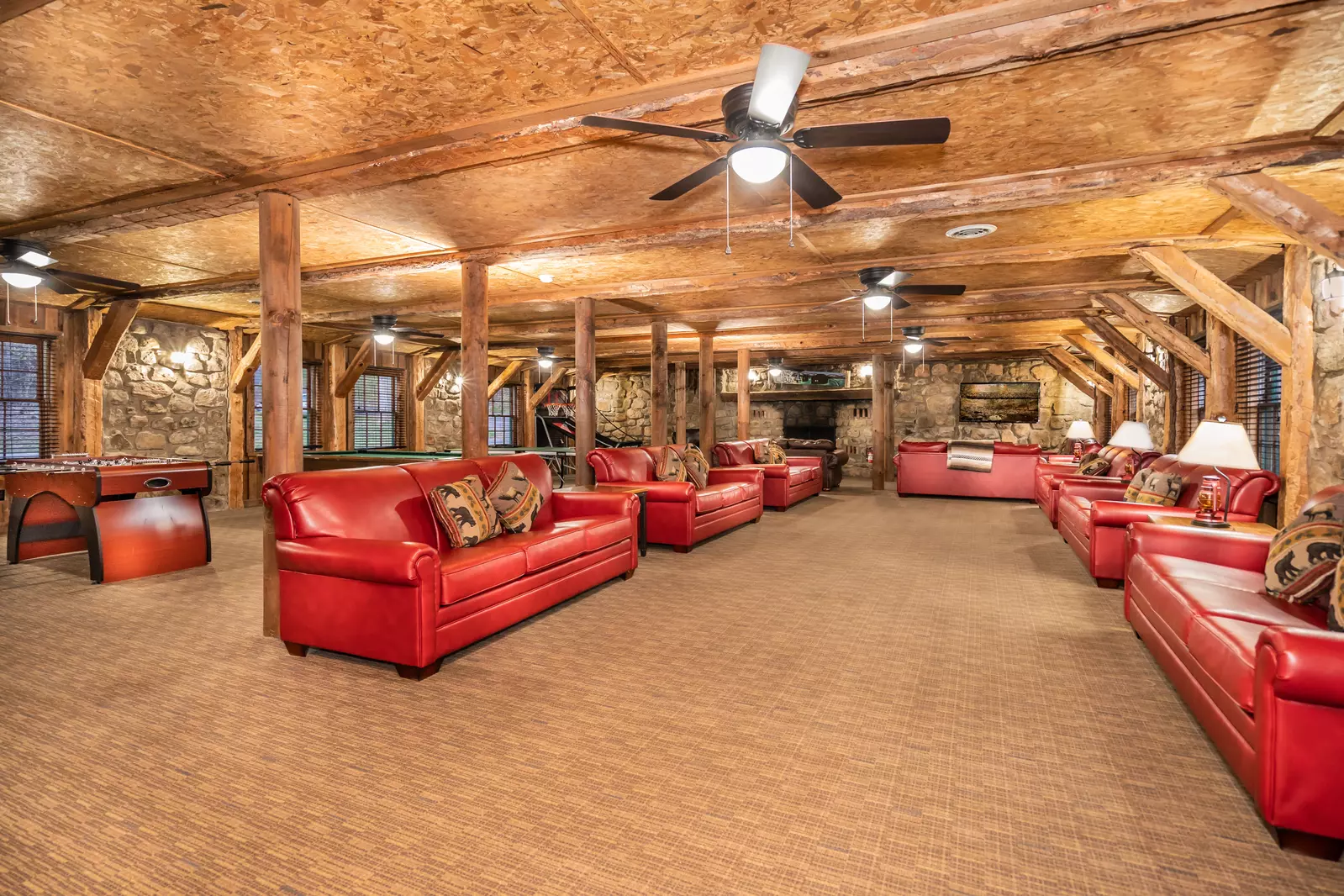 4 Bedroom Cabin Rental in Sevierville Sky Harbor Lodge