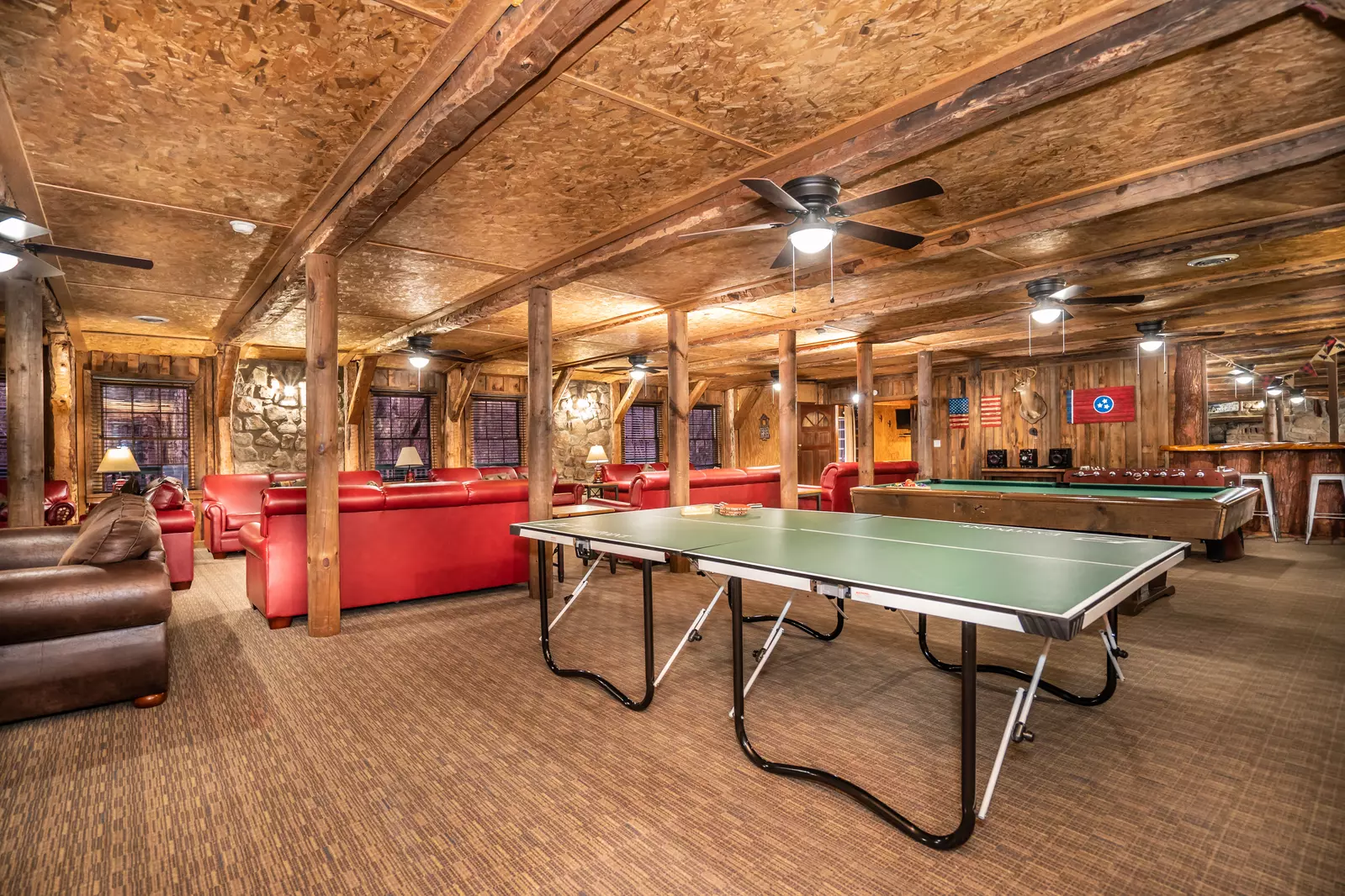 4 Bedroom Cabin Rental in Sevierville Sky Harbor Lodge