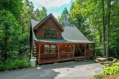 NESTLED INN