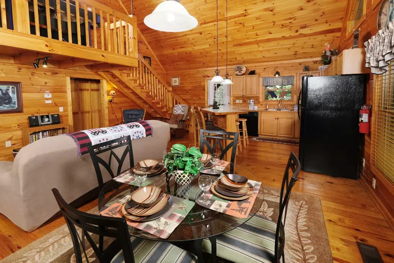 NESTLED INN