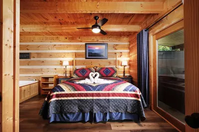 NESTLED INN