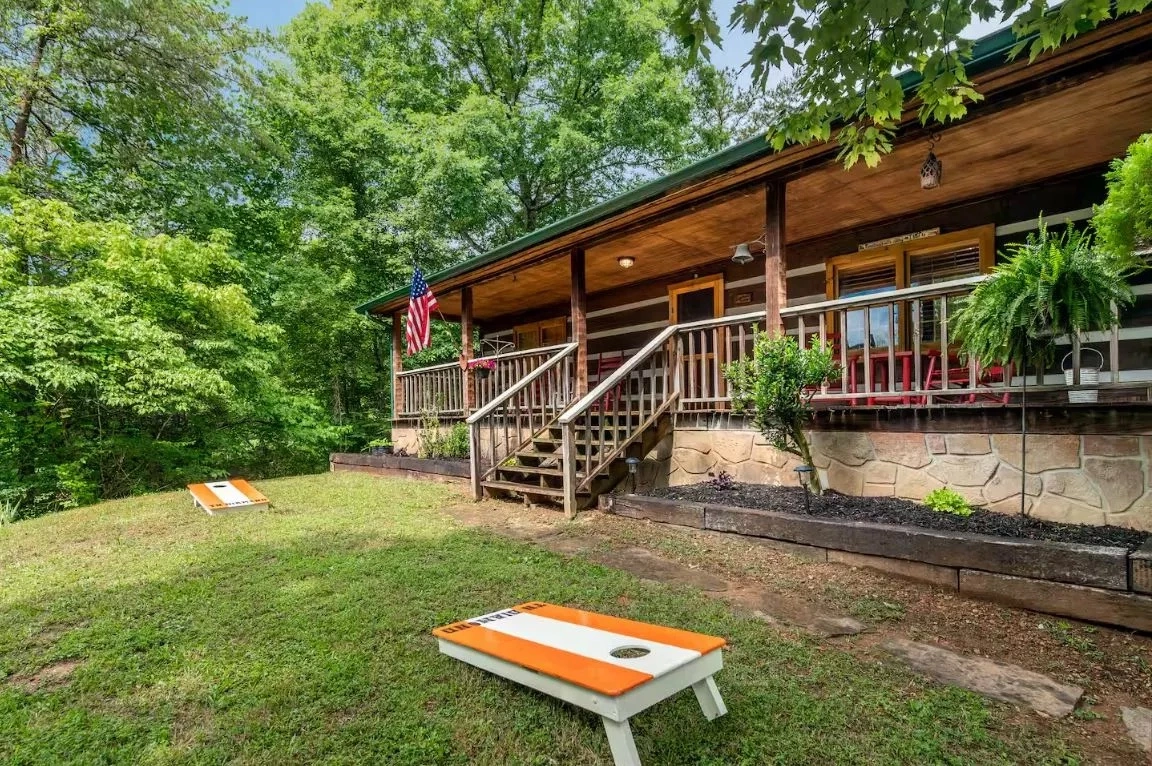 3-Bedroom Cabin Rentals in Pigeon Forge 