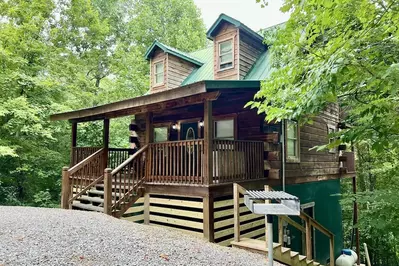 beary in love is one of our best rental cabins near pigeon forge tn