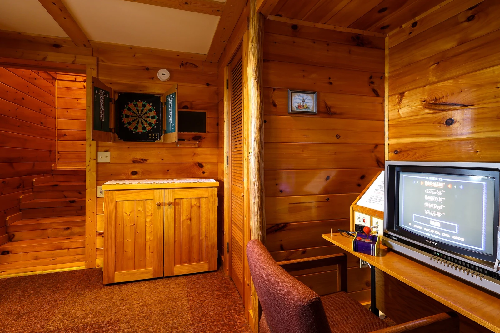 HONEY BEAR HIDEAWAY