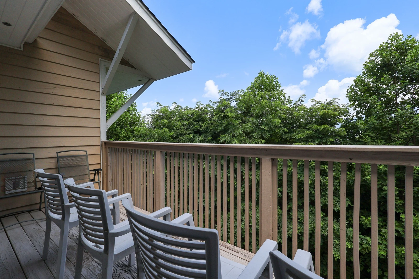 Sunstone Lodge