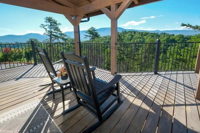 cabin on the rocks is a top Pigeon Forge cabin
