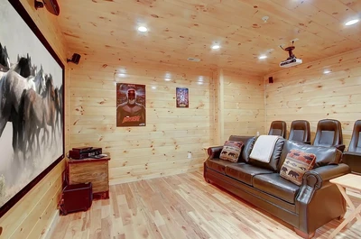 mountain lookout lodge is one of our cabins in Gatlinburg TN