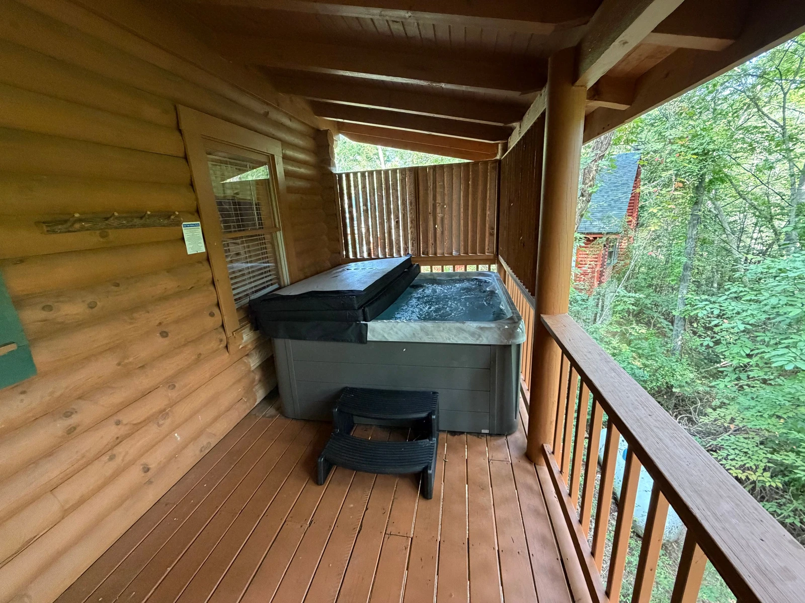8 Bears Lodge