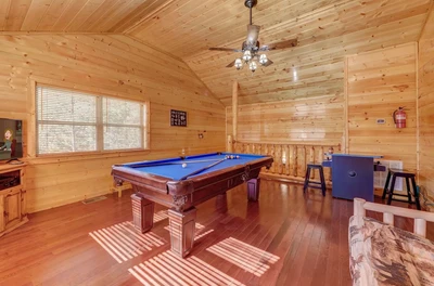seasonal memories is one of our secluded cabins in Pigeon Forge