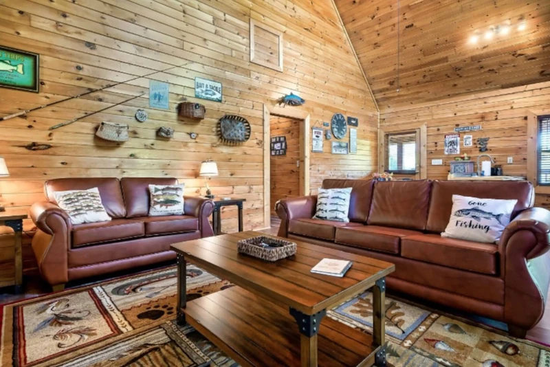 Cabin By The Creek