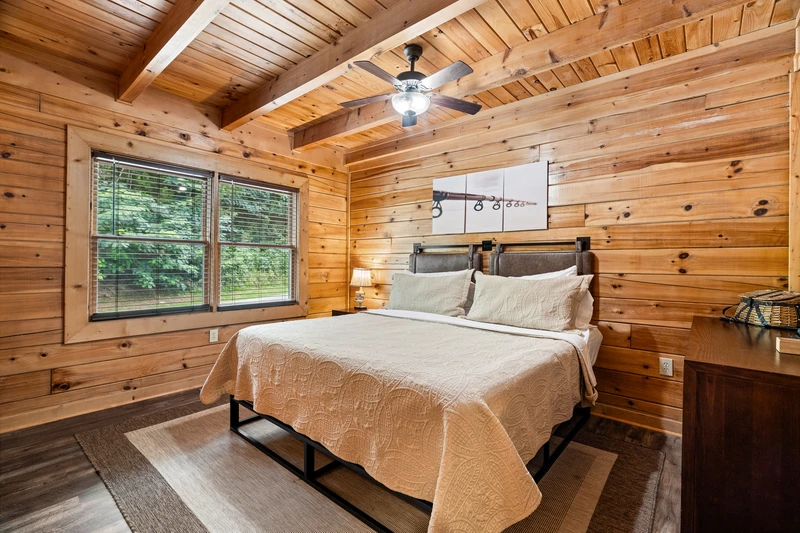 CABIN BY THE CREEK
