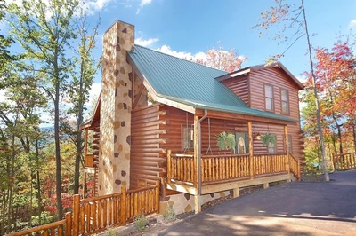summit view is an Auntie Belham's cabin near the best hikes in the Smokies